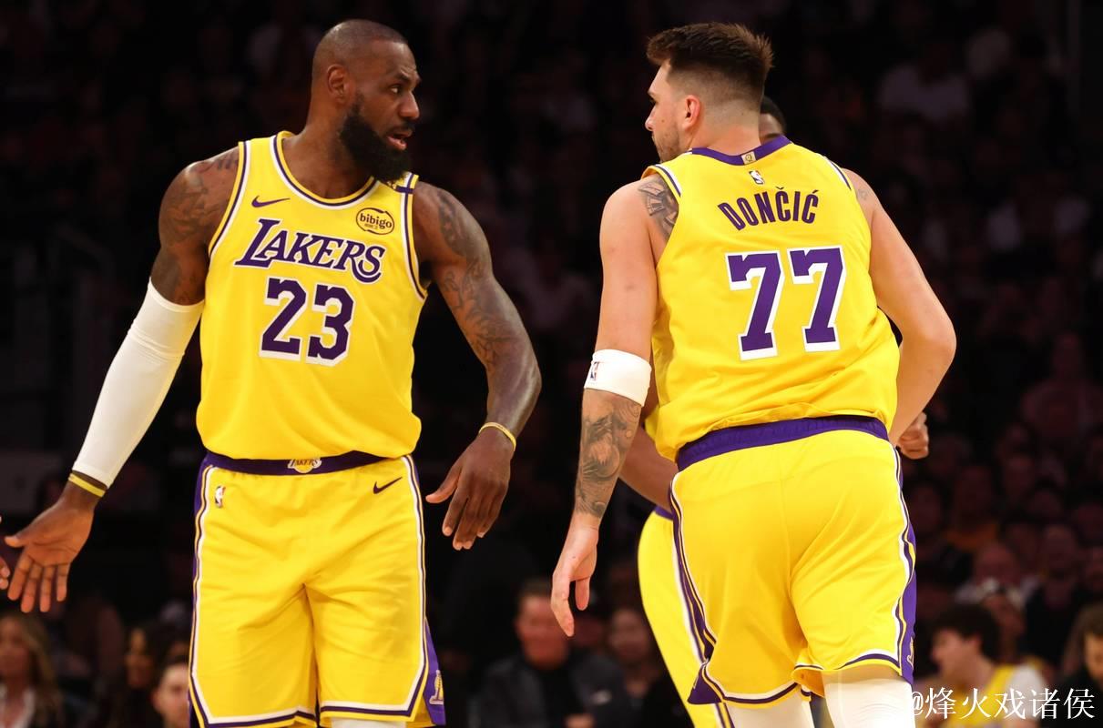 关键时刻湖人队依然表现不俗