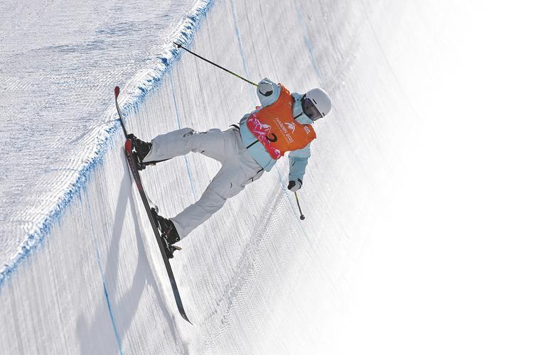 李方慧勇夺自由式滑雪U型场地世界杯阿斯本站冠军 李方慧勇夺自由式滑雪U型场地世界杯阿斯本站冠军