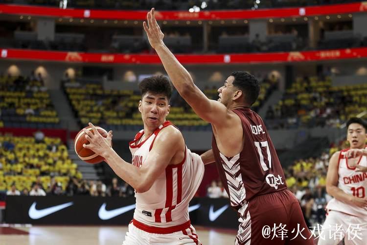 中国男篮热身赛迎战委内瑞拉 两名核心球员无缘出战 中国男篮热身赛迎战委内瑞拉 两名核心球员无缘出战