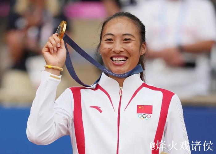 郑钦文荣膺WTA2026年度最受球迷喜爱单打球员