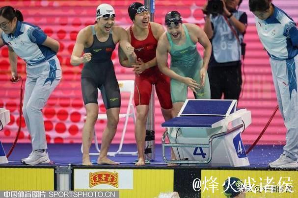 河北队夺得全运会女子4x200米自由泳接力冠军